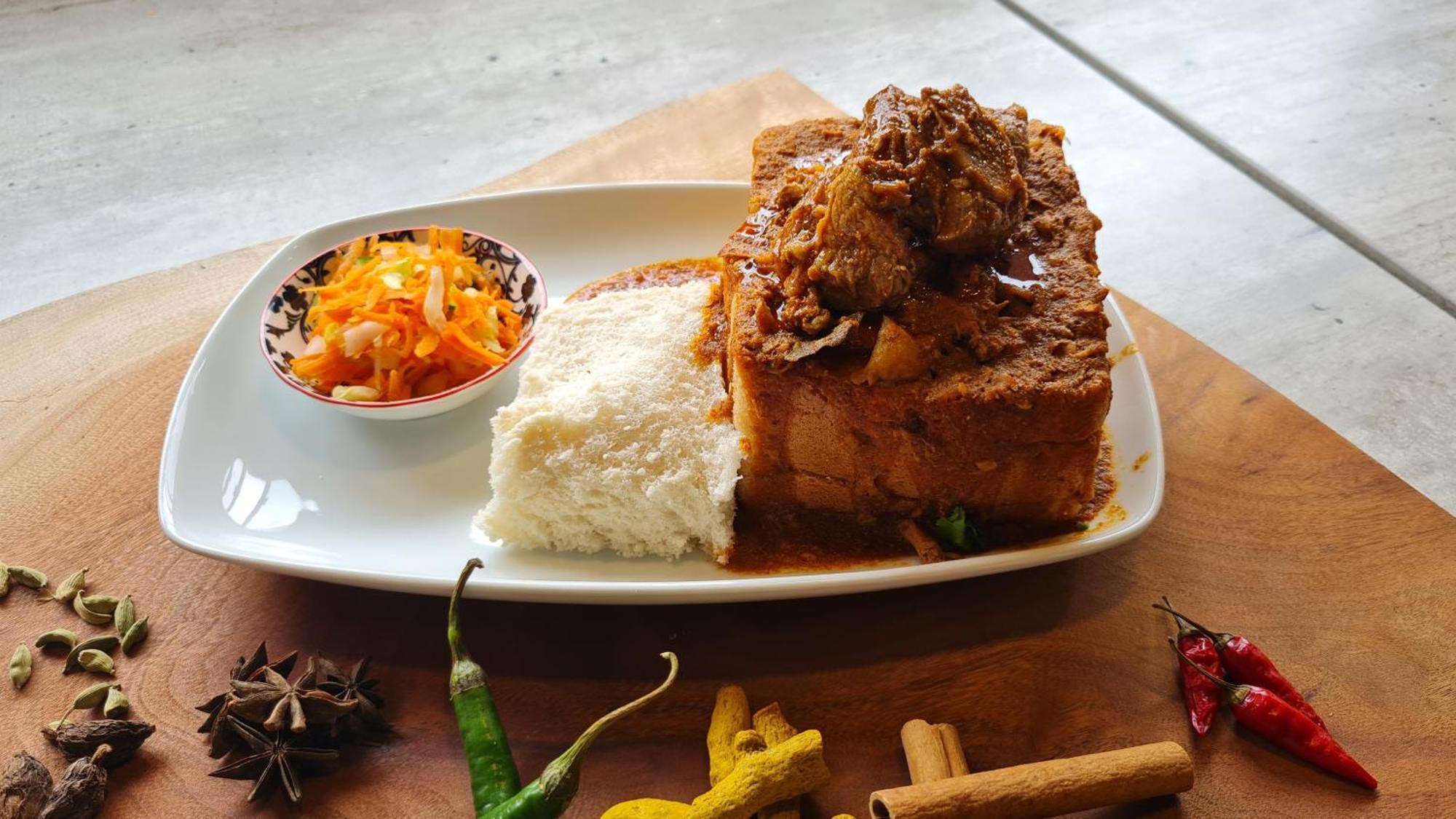 Chai & Spice Guesthouse And Cafe George Bagian luar foto